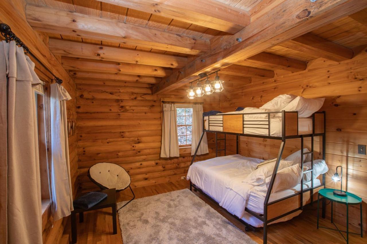 Treetops Cabin Easy To Asheville With Fast Wifi And Great View Swiss Экстерьер фото